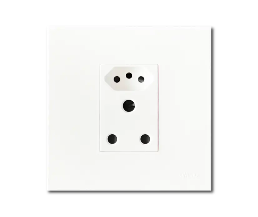 4x4 Unswitched Sockets – White