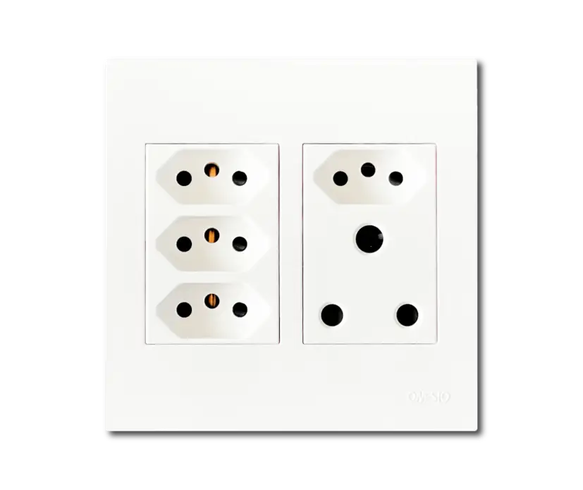 4 x 4 Unswitched Socket - Monoblock – Ofam Electrical