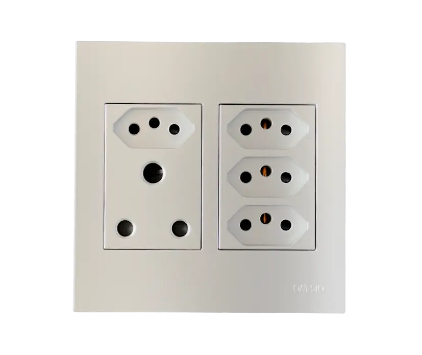 4 x 4 Unswitched Sockets